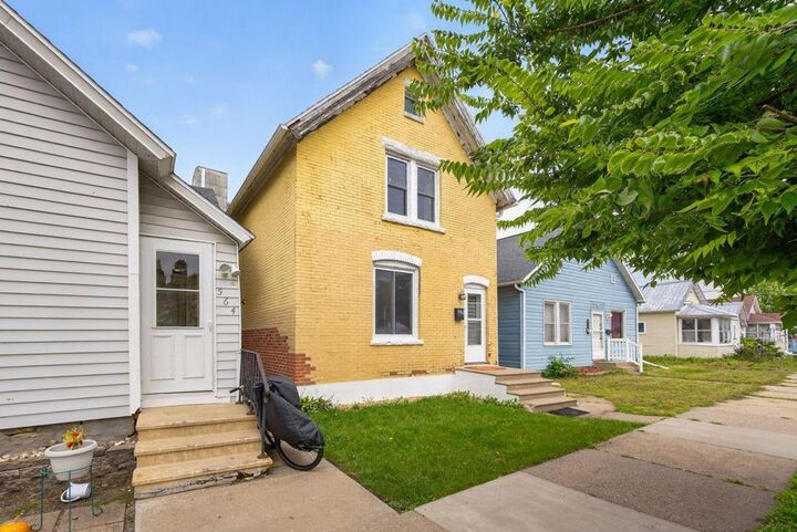 Property Photo: 562 W 4th Street MN 55987