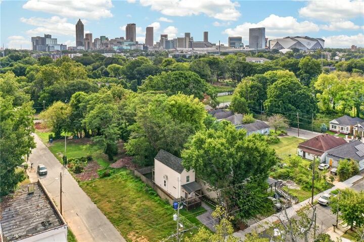 Property Photo:  523 Griffin Street NW  GA 30318 