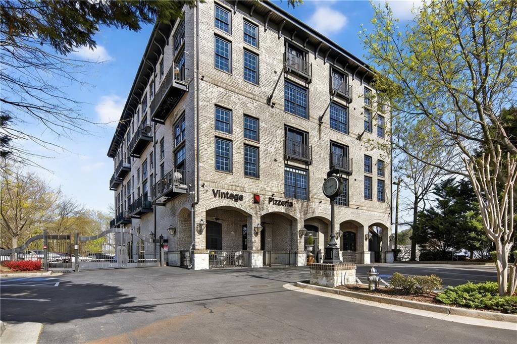 Property Photo: 5434 Peachtree Road 117 GA 30341