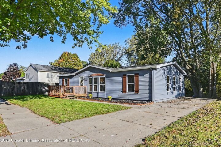Property Photo:  4232 Balmoral Drive  MI 48911 