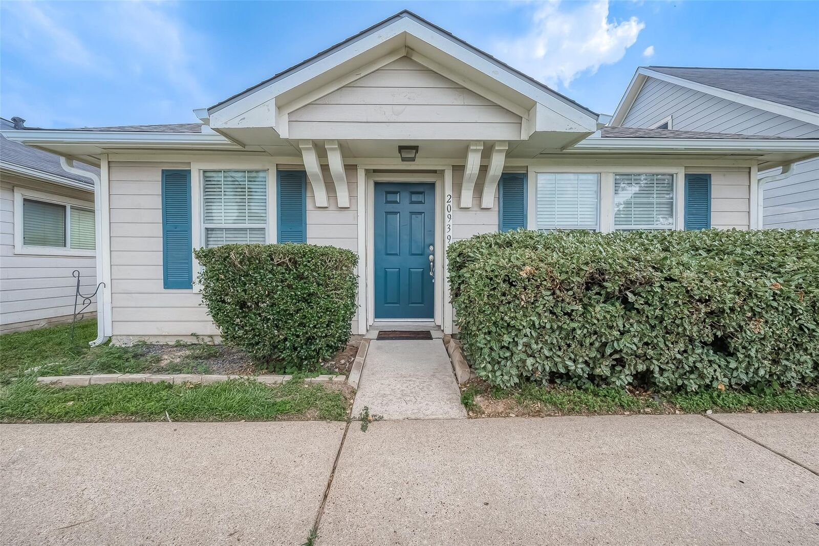 Property Photo:  20939 Young Meadows Way  TX 77449 