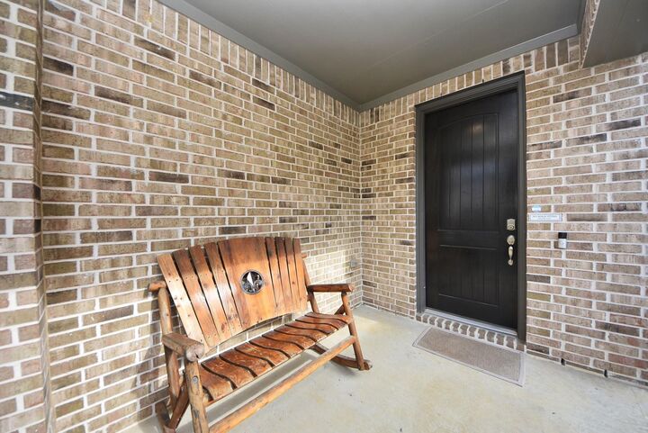 Property Photo:  21314 Barcelona Heights Trail  TX 77377 
