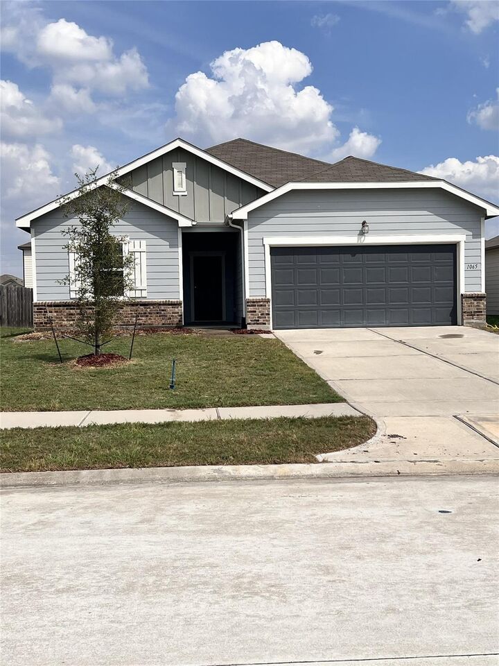 Property Photo:  1065 Water Oak Lane  TX 77423 