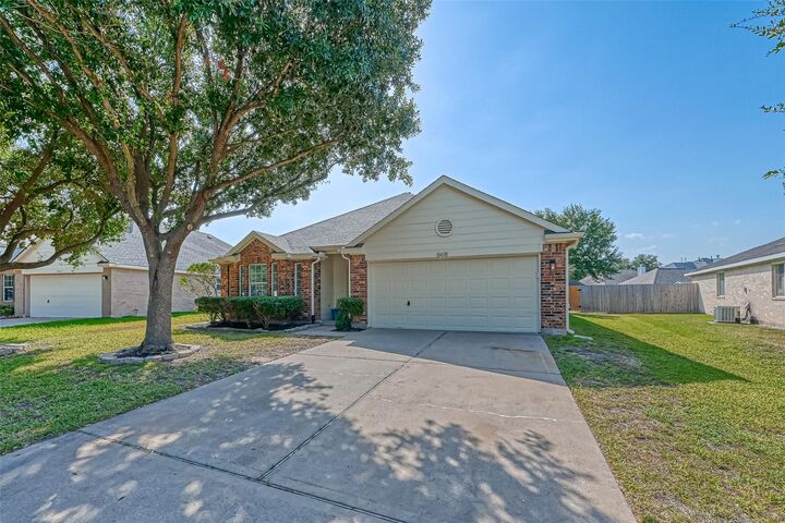 Property Photo:  8418 Woodland Knoll Lane  TX 77433 