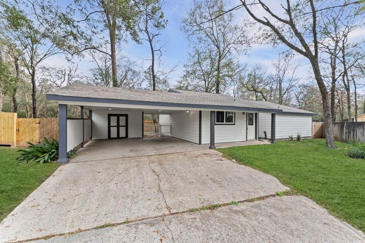 Property Photo:  1808 N Red Cedar Circle  TX 77380 