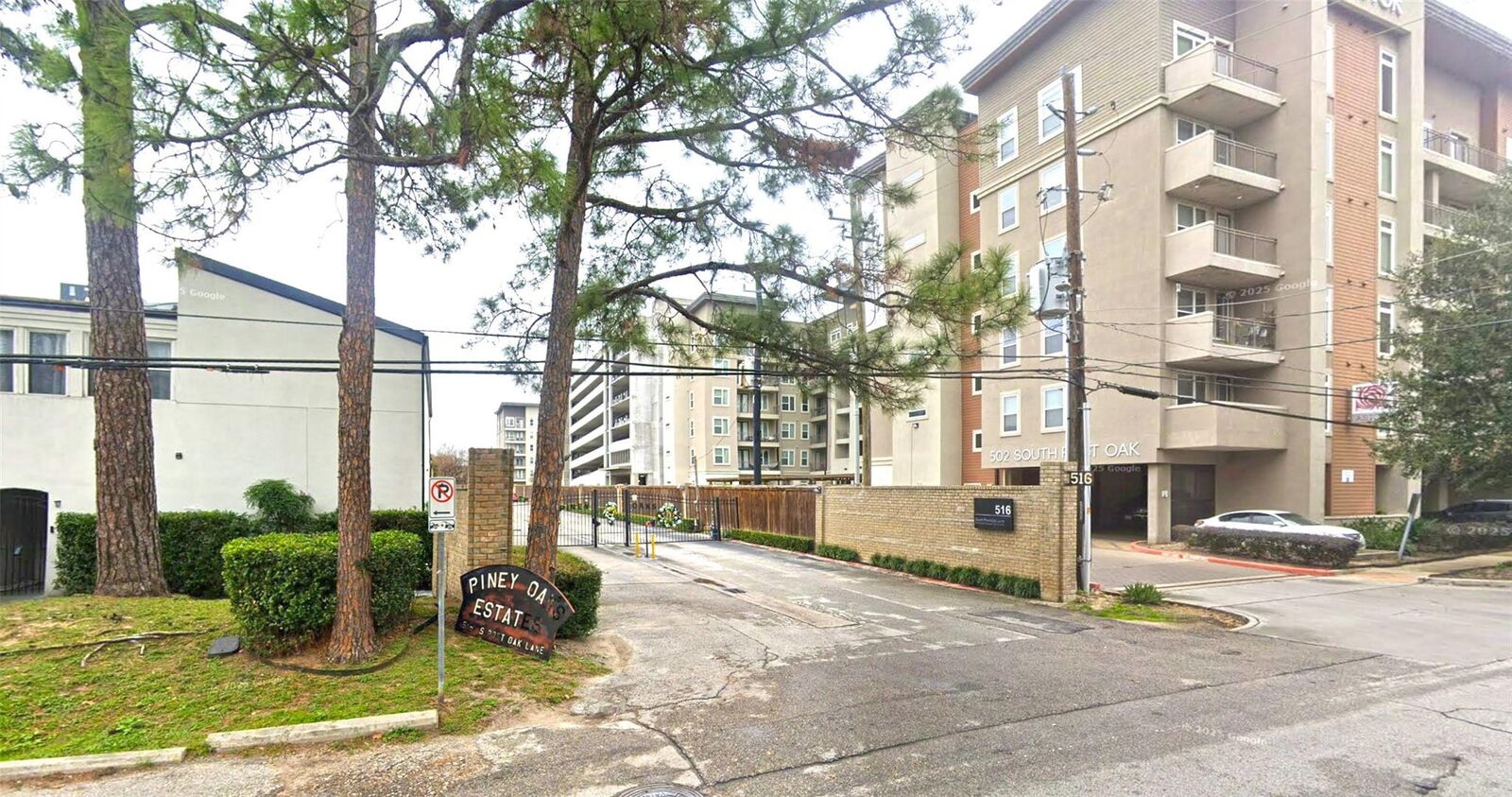 Property Photo:  516 S Post Oak Lane  TX 77056 