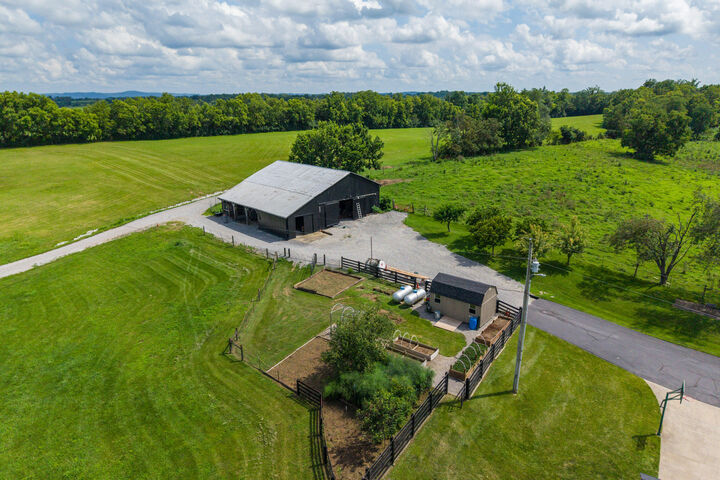 Property Photo:  559 Moran Summit Road  KY 40475 
