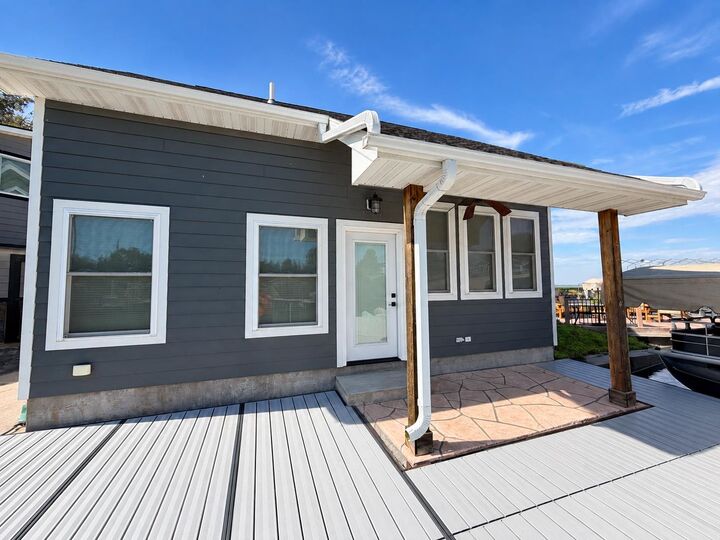 Property Photo: 205 Mill Isle #3 NE 69101