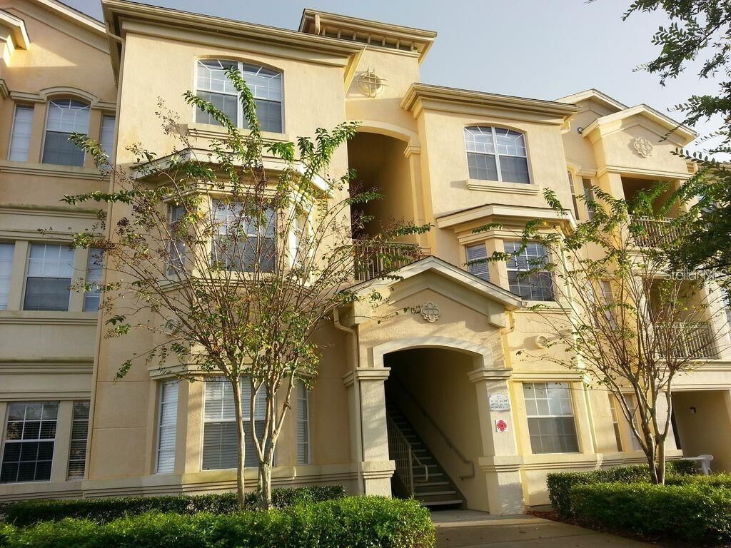 Property Photo:  120 Terrace Ridge Circle 120  FL 33896 