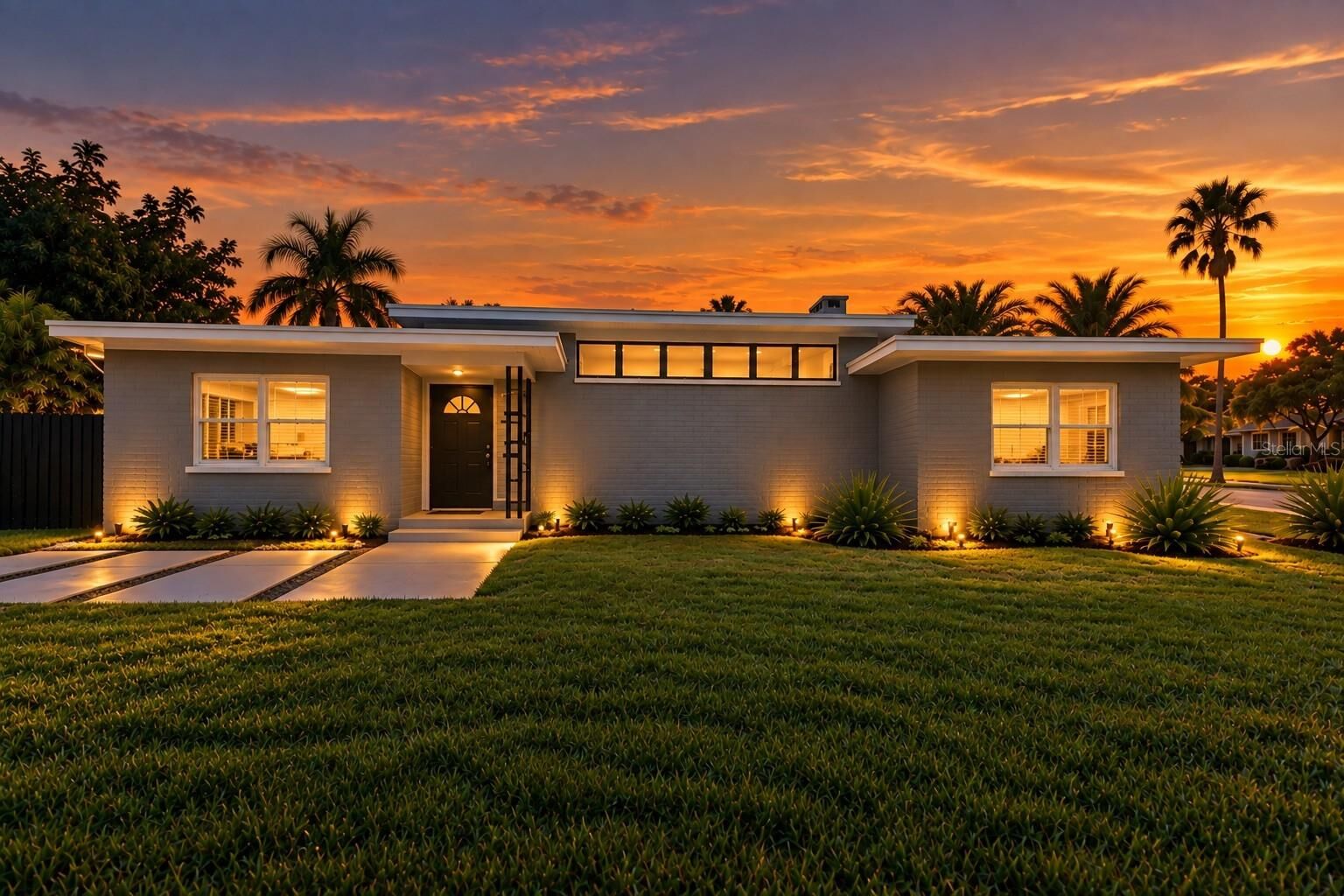 Property Photo:  837 E Edgewood Drive  FL 33803 