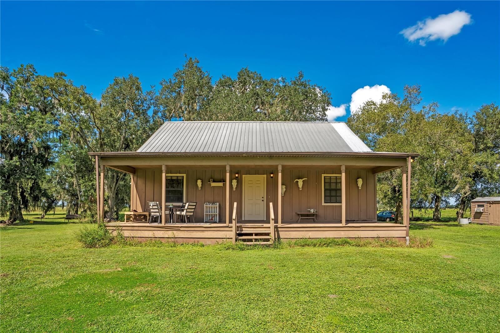 Property Photo:  454 Resthaven Road  FL 33890 