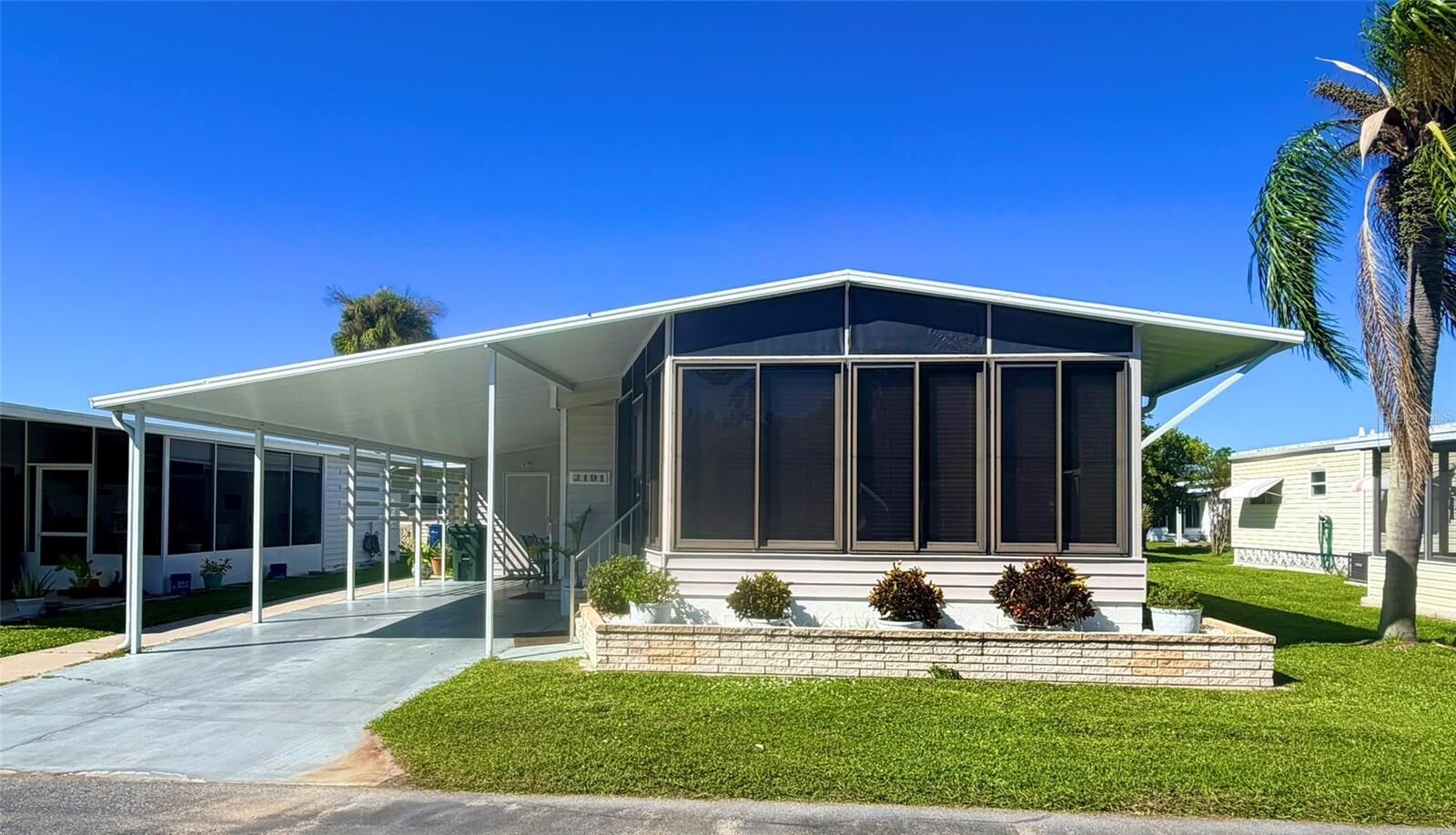 Property Photo:  2191 Ca D Oro Drive 38  FL 34238 