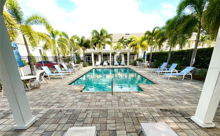 Property Photo:  1104 Coral Lane  FL 34698 