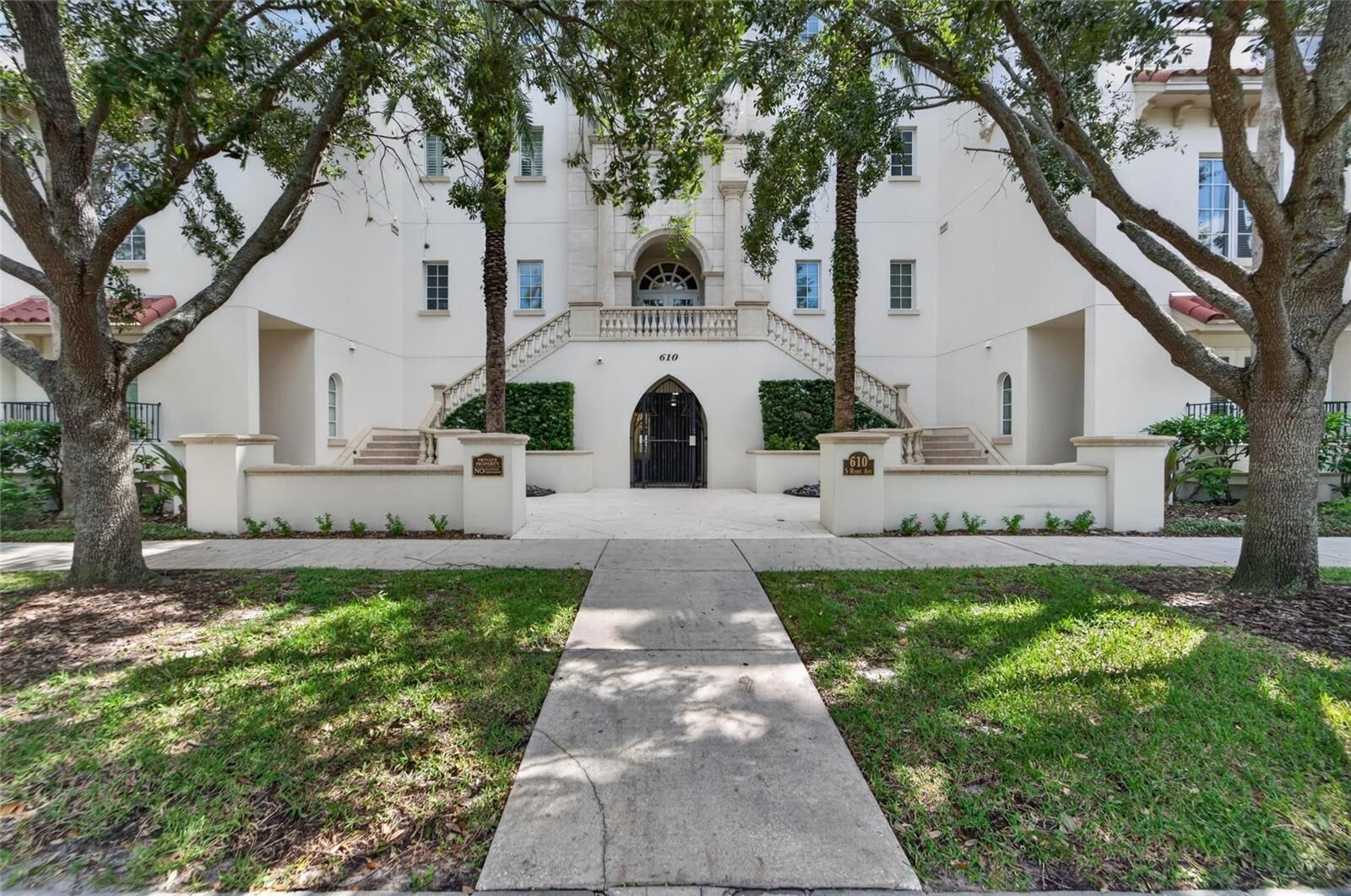 Property Photo: 610 S Rome Avenue 102 FL 33606