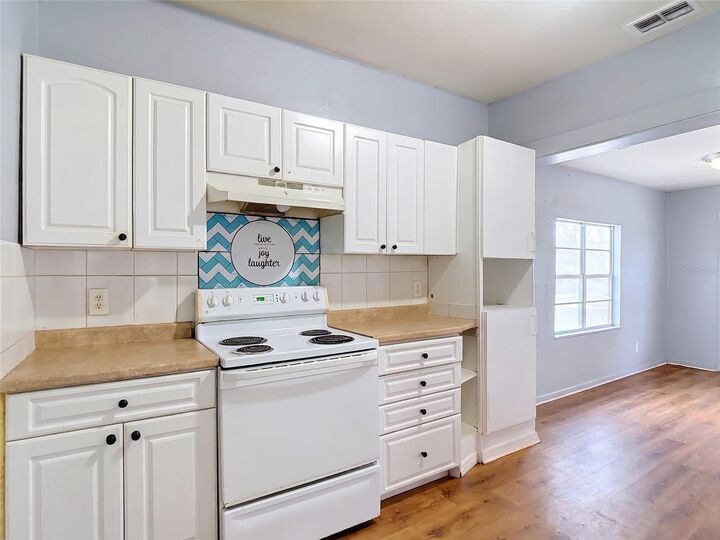 Property Photo:  2911 N 24th Street  FL 33605 