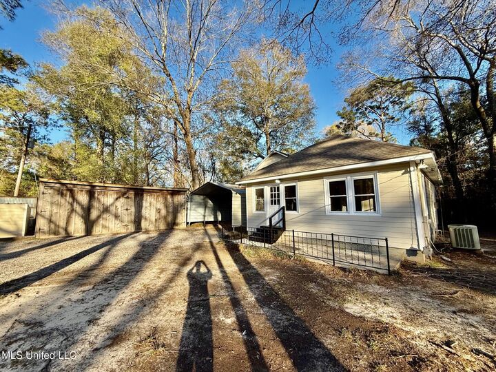 Property Photo: 13651 E Wortham Road MS 39574