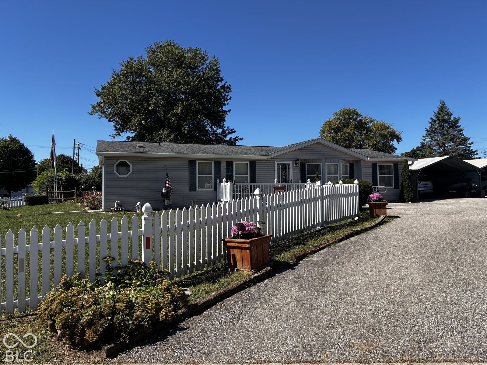 Property Photo:  312 W Lou Lane  IN 47240 