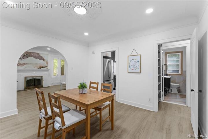 Property Photo:  5275 Yorkshire Road  MI 48224 2138 