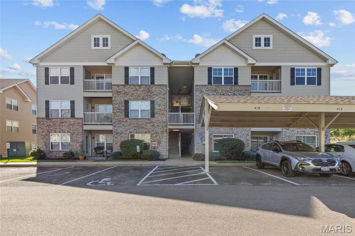 Property Photo:  422 Bramblett Hills  MO 63366 