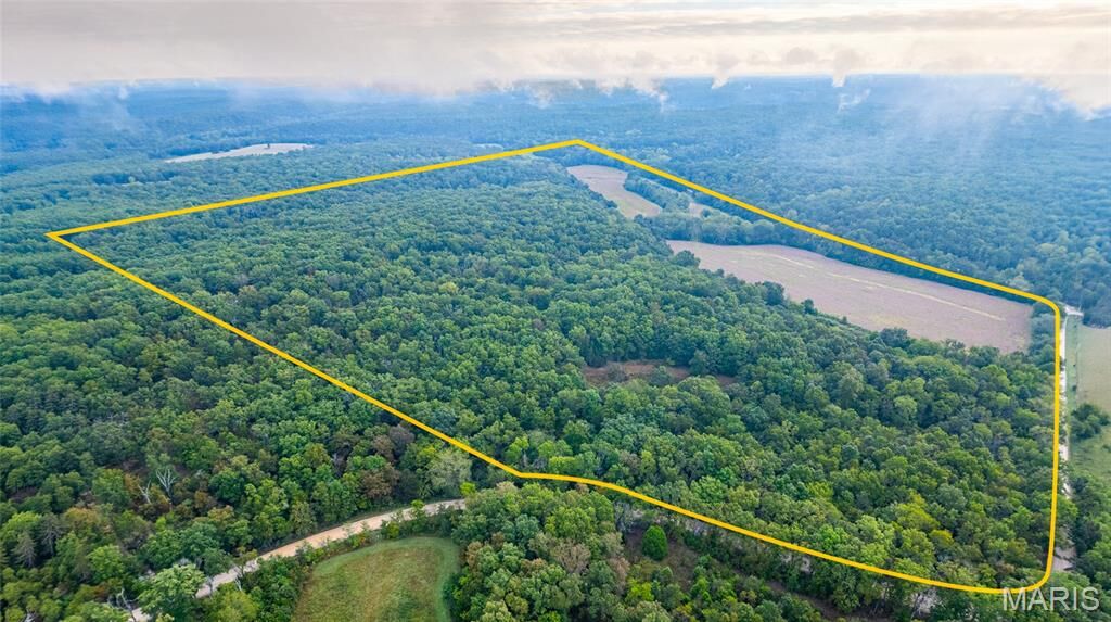 Property Photo:  21045 County Road 3560  MO 65559 