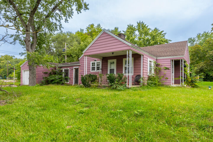 Property Photo: 100 Helmar Court MI 49022