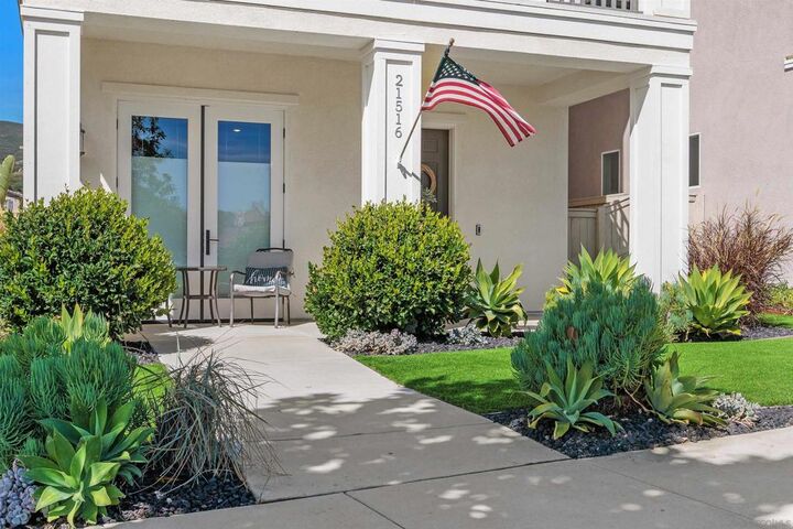 Property Photo:  21516 Harmony Village Dr  CA 92029 