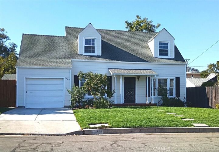 Property Photo: 1560 Phillips Lane CA 93401
