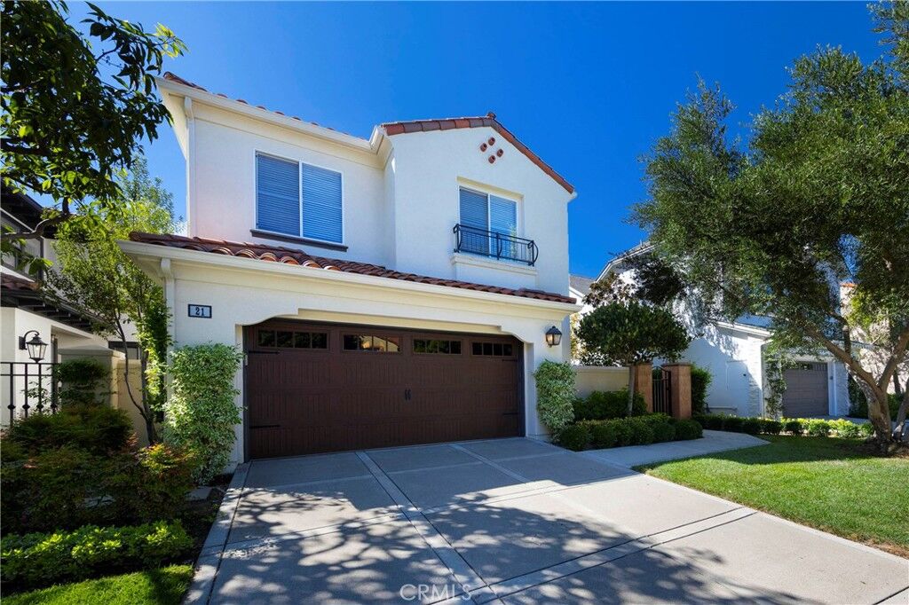 Property Photo: 21 Pavona CA 92657