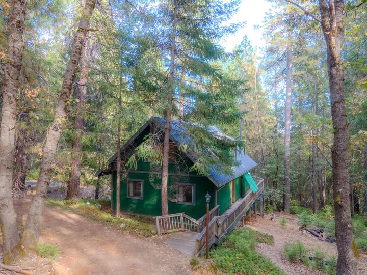 Property Photo: 13075 Heigen Court CA 95945