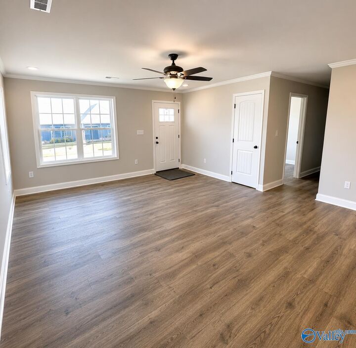 Property Photo:  684 Doris Street  AL 35957 