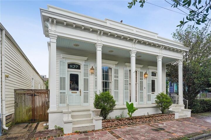 Property Photo:  827 Second Street  LA 70130 