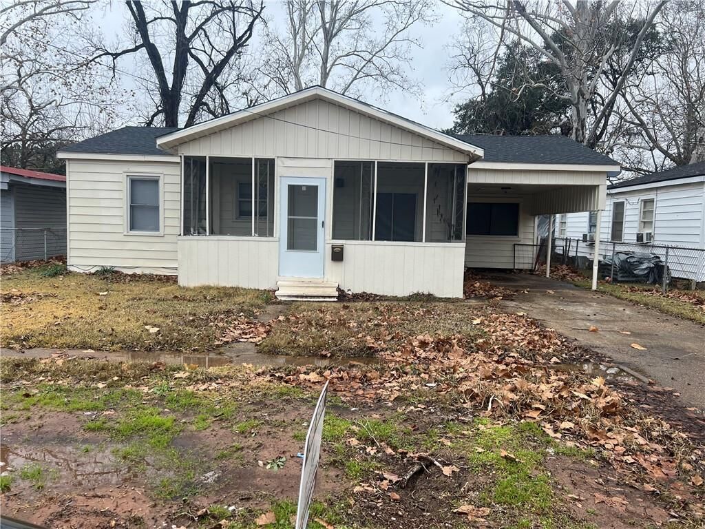 Property Photo:  5232 Leo Street  LA 71301 