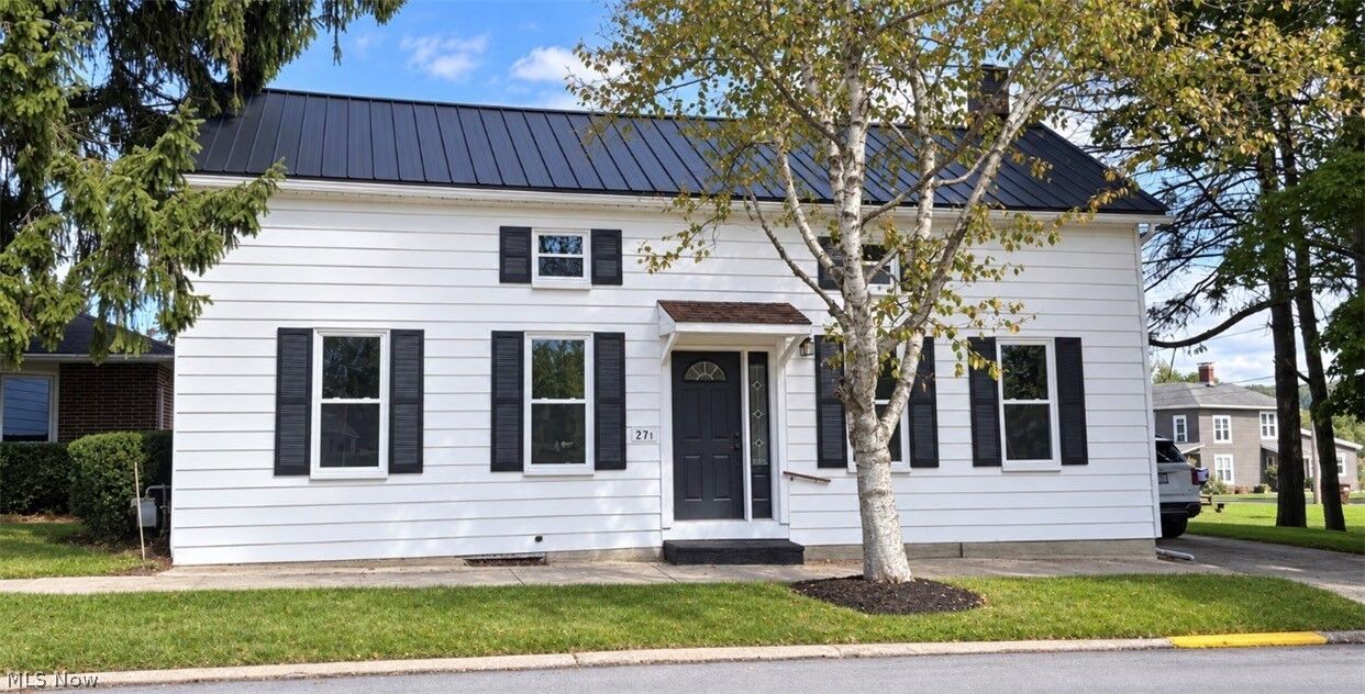 Property Photo:  27 E Main Street  OH 44843 