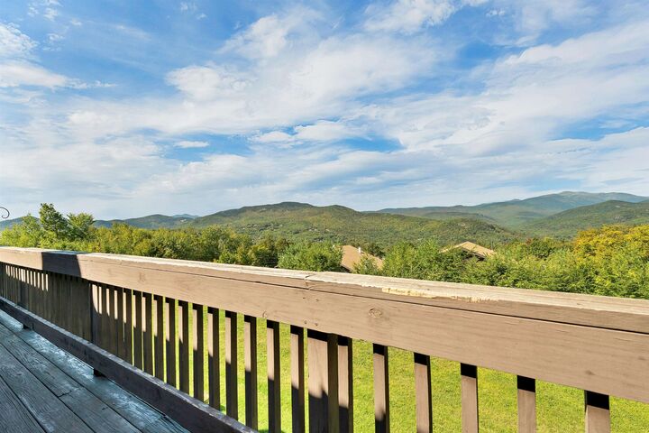 Property Photo:  4 Mountainview Road  NH 03812 