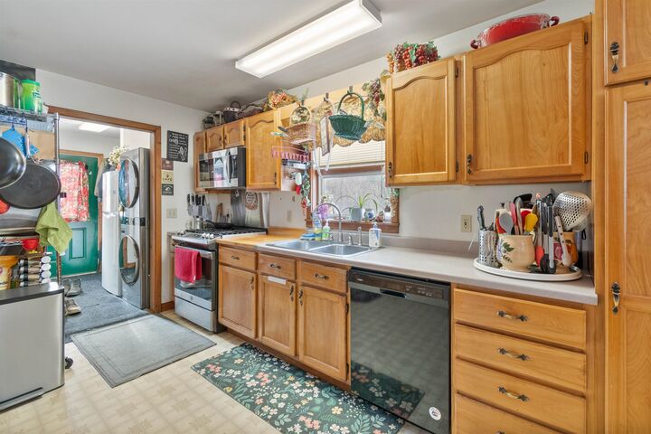 Property Photo: 77 Johnson Street Extension VT 05655