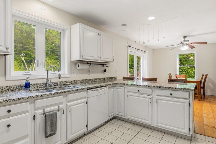 Property Photo:  34 Crestview Terrace  NH 03885 