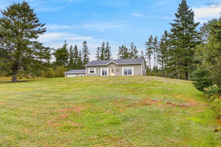 Property Photo:  26 Amanda Drive Drive  NS B0M 1G0 