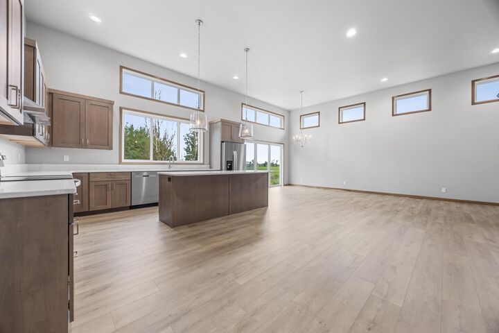 Property Photo:  1015 61st Avenue W  ND 58078 