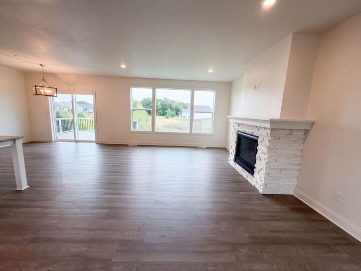 Property Photo: 4607 128th Circle NE MN 55449