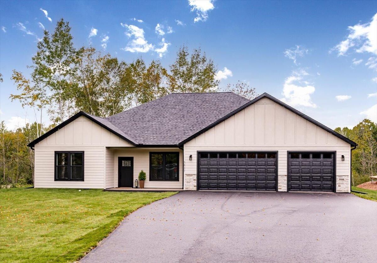 Property Photo:  3837 Getchell Road  MN 55811 