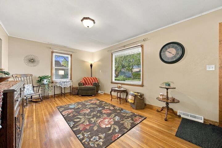 Property Photo:  1018 21st Street S  ND 58103 