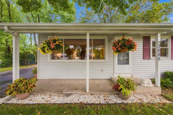 Property Photo:  2688 Cedar Avenue  MN 55110 