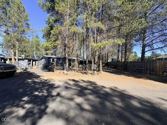 Property Photo:  136028 U.s. 97  OR 97733 