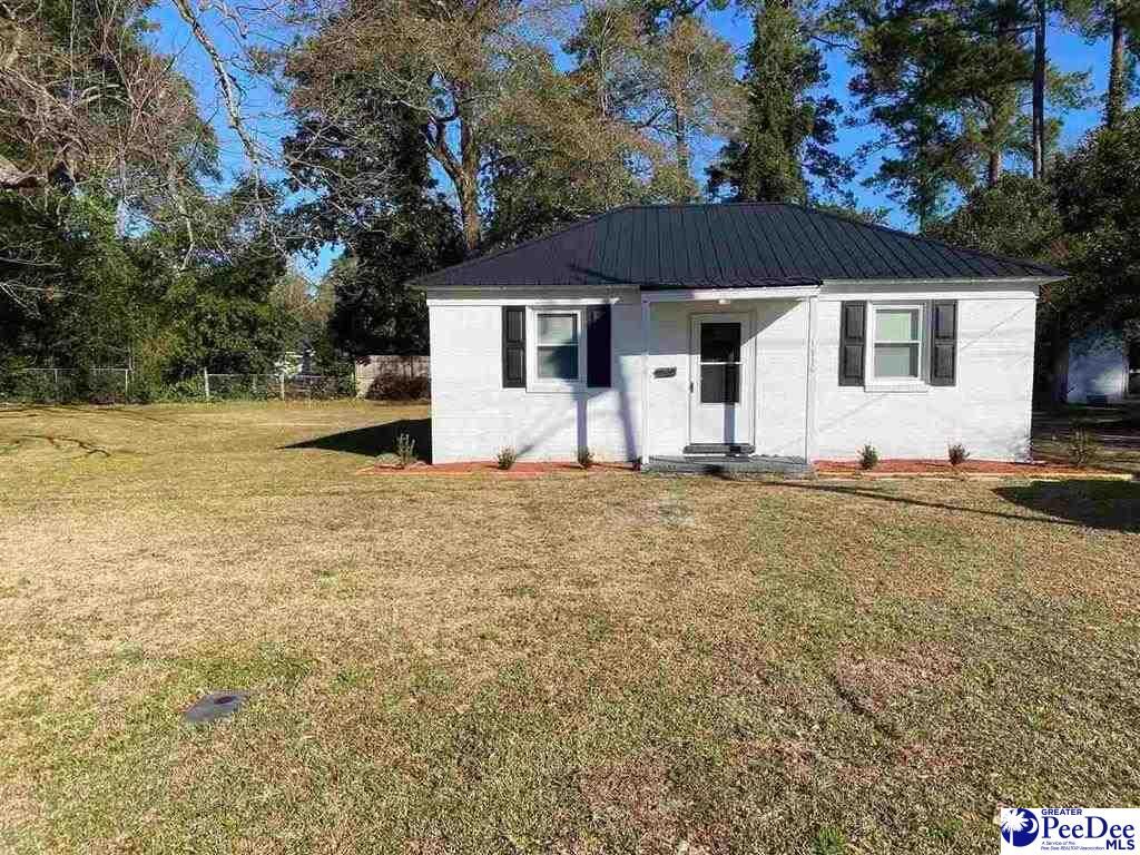 Property Photo: 1115 Heatherwood Circle SC 29501