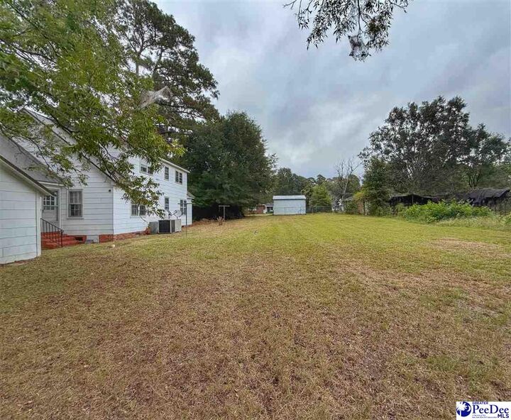 Property Photo:  202 E 3rd Avenue  SC 29563 
