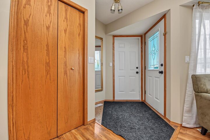 Property Photo:  12418 96A Street  AB T8V 6Z8 