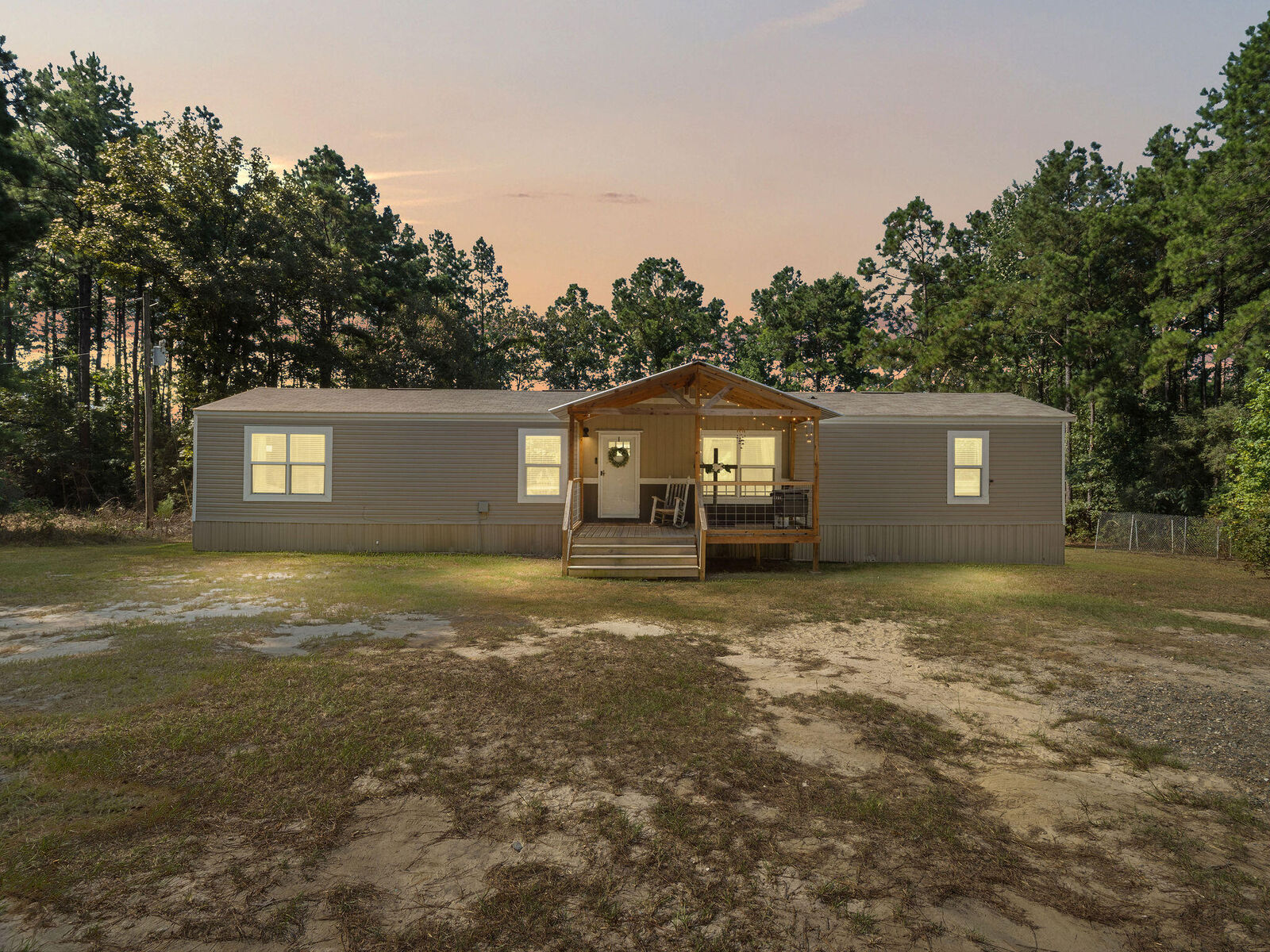 Property Photo:  170 Foxy  LA 71403 