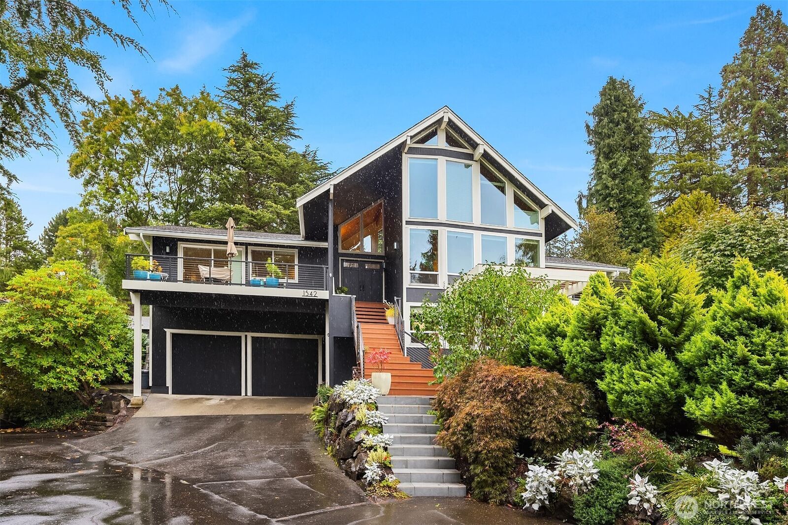 Property Photo:  1542  10th Place N  WA 98020 
