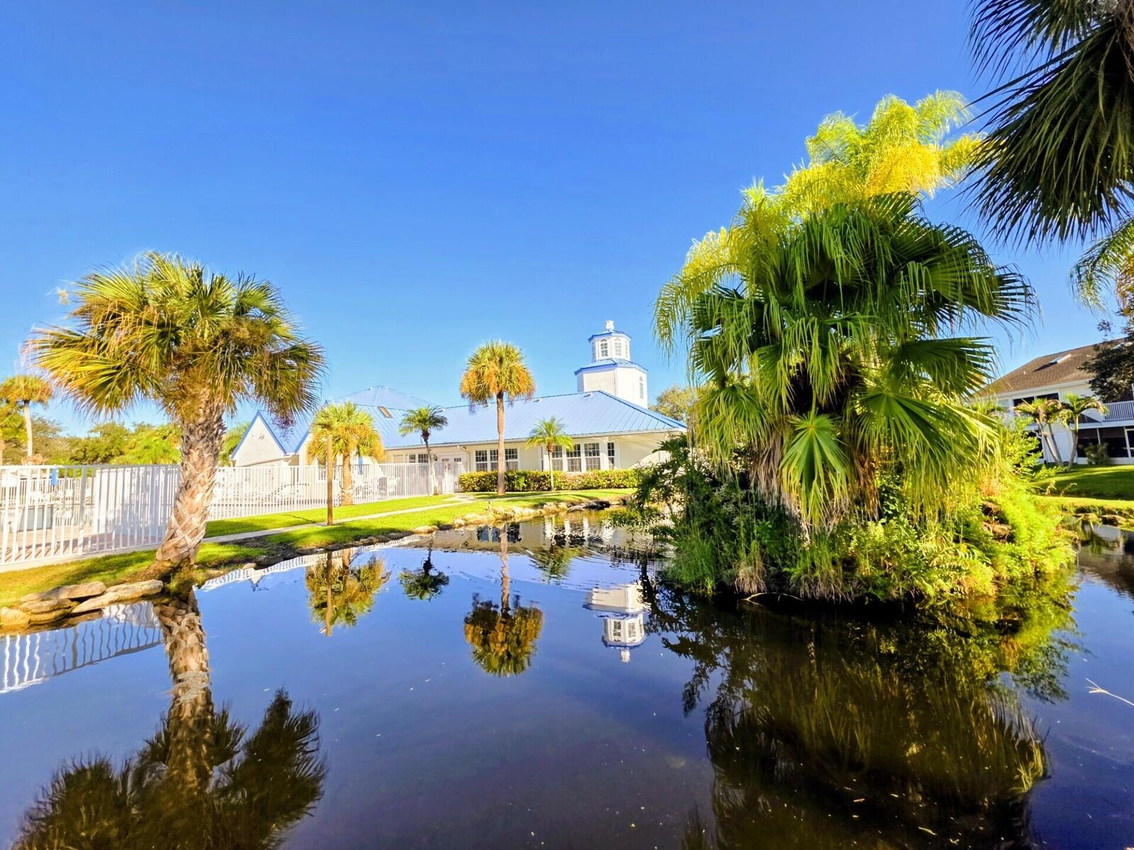 Property Photo:  1867 Aynsley Way 2  FL 32966 