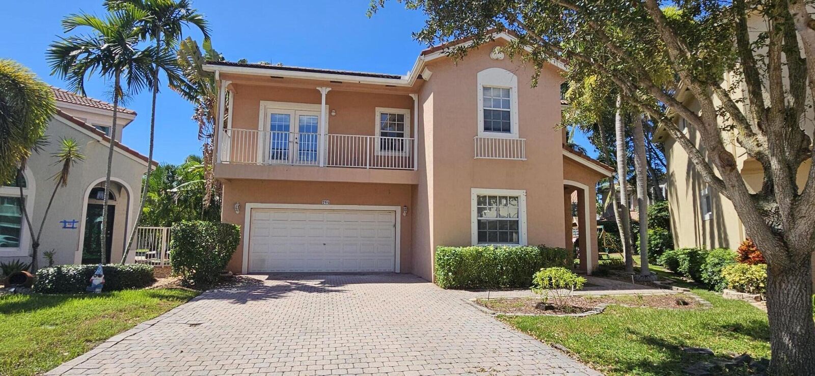 Property Photo:  754 NW 126th Avenue  FL 33071 